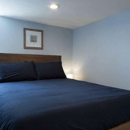 Luxury 2 Bedroom Apartment W/ Free Parking 워싱턴 외부 사진