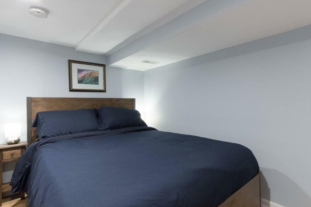 Luxury 2 Bedroom Apartment W/ Free Parking 워싱턴 외부 사진
