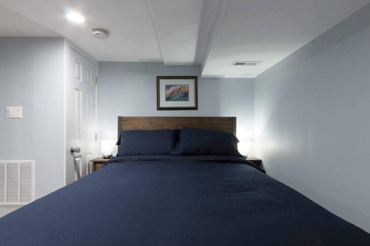 Luxury 2 Bedroom Apartment W/ Free Parking 워싱턴 외부 사진